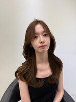 前髪ありくびれヘア夏アプリコットオレンジハイライトカラー