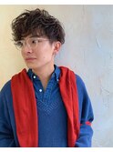 フェザーパーマグレーブルーカラー刈り上げショートバング