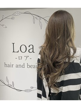 ロア(Loa) ロングレイヤースタイル