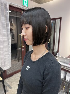 ルックアット(Look at) 【Look at】20代30代40代コンパクトボブ