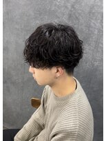 ラクーントウキョウ(RACCOON.TOKYO)&nbsp;【トレンドヘア】刈り上げマッシュ　シャドウパーマ