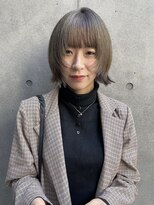 エッセンス(THE ESSENCE)&nbsp;bob wolf切りっぱなしボブエアリーロング美髪ピンクブラウン