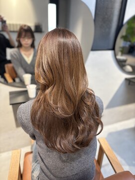 レノラ 本町(LENORA) 美髪ミディアムレイヤーカットデジタルパーマチェリーブラウン