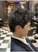スパイキーショート