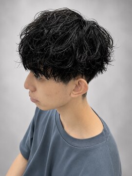 リバード(reverd) ☆シャドーパーマ＆ブルーブラック☆