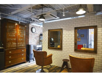 Delight　D-CINEMA　大阪店【ディライト　ディーシネマ】