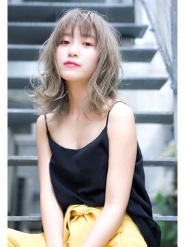 エイミー(Aimee) Aimee ハイトーンベージュ