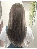 クロエヘアー(Chloe hair)&nbsp;アッシュベージュ