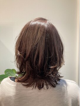 キー(KEY) ミディアムウルフ