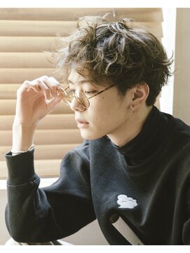 アットラブ バイ ベル(at'LAV by Belle) 絶妙なボサ感がおしゃれなスマートマッシュショート〔Belle原宿