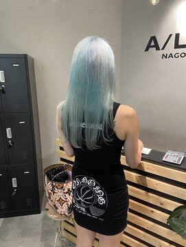 アイリー 名古屋(A/LEE) ライトブルー