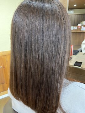 エルパライソ 鯖江店(Elparaiso) 髪質改善トリートメント