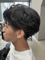 フイ 代々木(Hui)&nbsp;ハイトーンカラー/マッシュパーマ/アースカラー/men's/