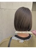 秋ベージュとボブ