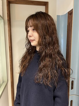 ペピンバイメルシー(pepin by merci.) ロングパーマ