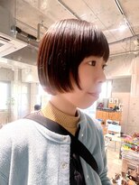 ライラ(Lyla)&nbsp;guest hair イヤリングカラー前上がりミニボブ