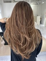 シー 萩原店(sea)&nbsp;ハイライトカラーミルクティーベージュレイヤーカット