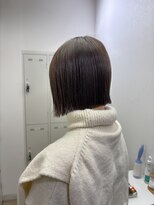 アッシュ 下北沢店(Ash) 切りっぱなしボブオリーブカラー