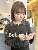 ドルセプラタ(Dulce plata)&nbsp;透明感オリーブグレージュ艶カラー×小顔似合わせカットボブ