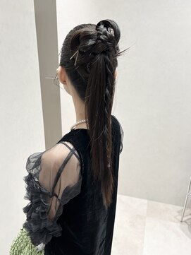 ロレト(Loreto) お呼ばれヘア