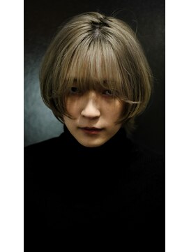 スリー スタンド(THREE STAND) 大人かっこいいショートウルフスタイル