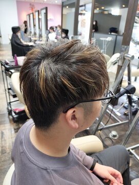 アヴァンス 北花田店(AVANCE) メンズハイライトカラー/堺北花田