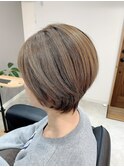 くびれショートボブ