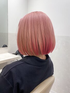 サロウィン 那覇店(SALOWIN) ホワイトピンク×ピンクデザインカラー