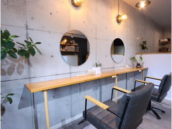 タック(Tak.)の写真/【高城/女性スタイリスト】お客様一人ひとりに寄り添い、お悩み/ご要望をしっかり汲み取り施術します♪