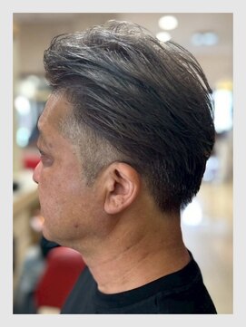 クリアオム 春日部(CLEAR homme) メンズ ビジネスショートスタイル シルバーカラー