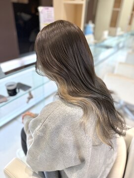 ゴットフロー(GOTTO FLOW) インナーカラー/ベージュ/グレージュ/Ｗカラー/レイヤーカット