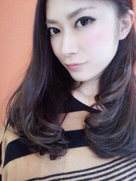 ディー(dee) dee リゾートカール