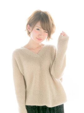 イグレックビス(igrek bis) IGREKBISジグザグバング×ブルージュ×3Ｄカラー×ミニマムボブ