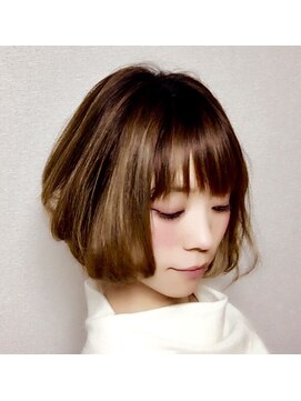 ヘアデザイン グロス(Hair Design GLOSS) ショートボブ