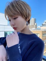 レオニード 表参道(LEONID)&nbsp;ショートスタイル　ケアブリーチハイライト　グレージュ