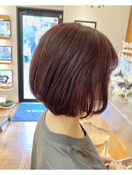 クララ スギタ(CLALA Sugita) ショートボブ☆レイヤーボブ/ダークパープルカラー