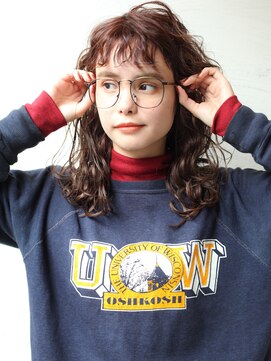 ロイジー(roijir) roijirイルミナインナーカラーxスパイラルxセンシュアルショート