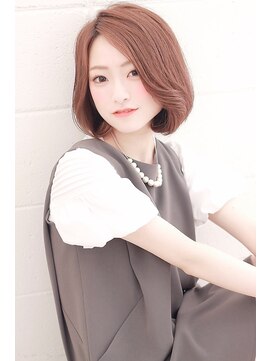 オーロ 緑地公園店(ORO) かわいい20代、30代、40代、50代世代でも似合うくびれミディー