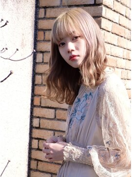 タリーゼ(TALISE) ホワイトミルクティー/ホワイトブリーチ/ミルクティーピンク20代