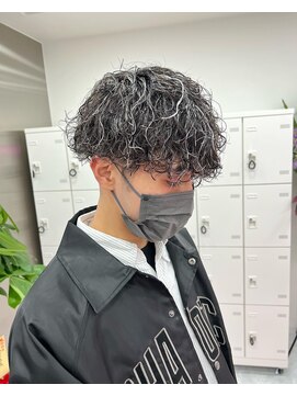 キャンディ 横浜(CANDY) 波巻きパーマ/刈り上げマッシュ/メッシュ