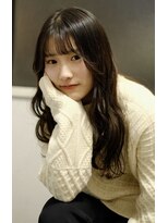 スリーアン(THREE ann.)&nbsp;大人可愛い顔周りレイヤーカット