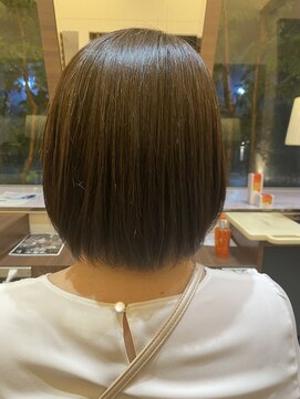 グランドウシワカマル(GRAND ushiwakamaru) 誰からも羨ましがられる髪質を変えるストレート