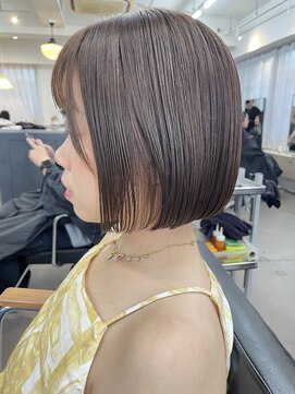 ユノ(juno) 【中目黒】ブリーチなしアッシュベージュのナチュラルボブ