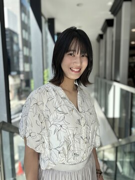 エアー 銀座タワー(AIR) くびれヘア/ミディアムレイヤー