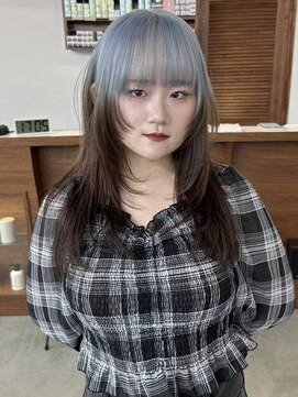 リヴ ウメダ(LIV umeda) ペールブルー/姫カットレイヤー/ケアブリーチ/ダブルカラー/梅田