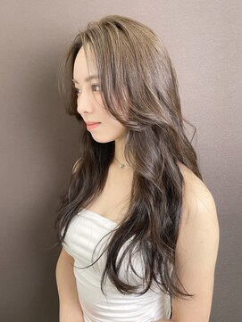サンバレー(SUNVALLEY) レイヤー　前髪なし　オリーブベージュカラー