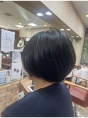 ふんわり丸みショートボブ