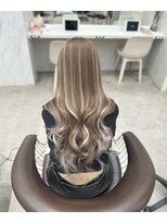 ロンド レア 天神大名店(Lond Le’a) 成人式前にハイトーンでイメチェン!