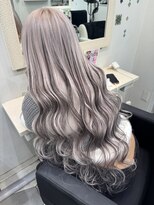 ラピス 池袋(Lapis)&nbsp;ホワイト×ローライト/シールエクステ/ムラシャン/ケアブリーチ