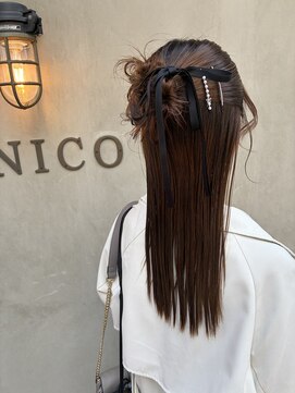 カチモリハーフアップ